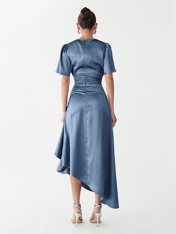 Rochie 'NARISSA' de la Willa pe albastru: spate