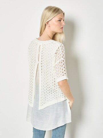 T-shirt Apricot en blanc