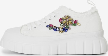 Sneaker bassa di CAFè NOIR in bianco: frontale