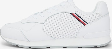 TOMMY HILFIGER Sneakers laag in Wit: voorkant