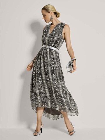 Robe MADELEINE en noir : devant