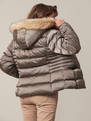 Veste mi-saison 'Ginnie' Deeluxe en gris