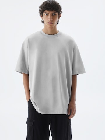 Pull&Bear T- Shirt in Grau