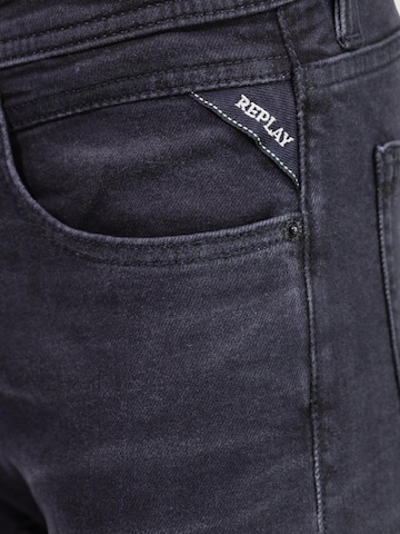 Regular Jean 'GROVER M0972 .000.719 210' REPLAY en noir