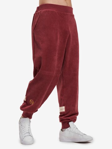 Sergio Tacchini Tapered Sportbroek 'Orion' in Rood