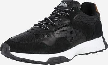 Baskets basses BULLBOXER en noir : devant