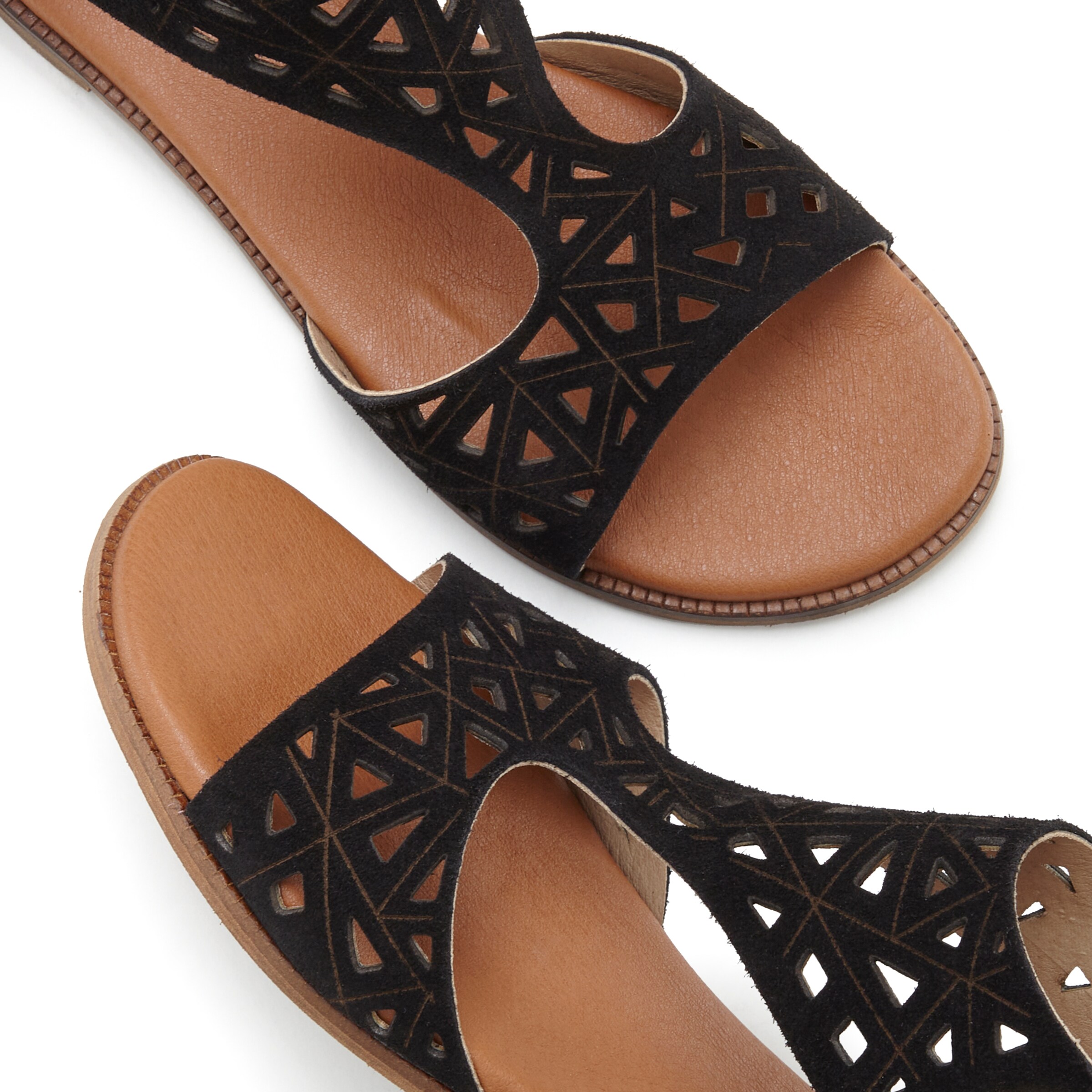 LASCANA Sandals in Black
