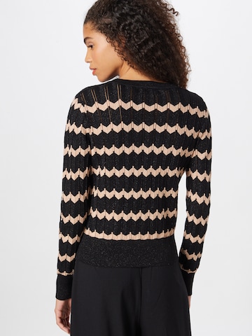 Oasis Pullover in Schwarz