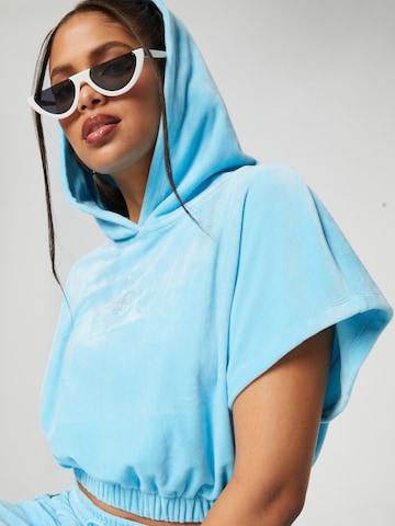 VIERVIER Hoodie 'Alessia' in Blau