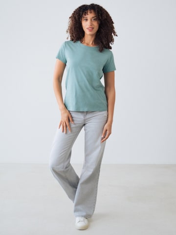 Honest Basics Shirt 'T-shirt Women' in Groen