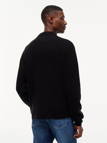 Pull-over Tommy Jeans en noir