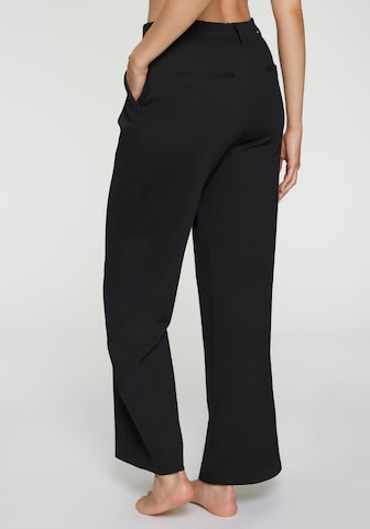LASCANA Loose fit Pleat-Front Pants in Black