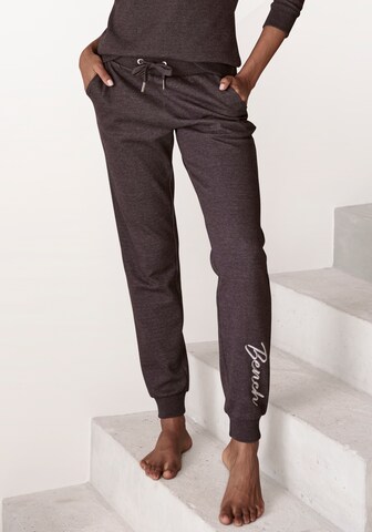 BENCH Конический (Tapered) Пижамные штаны в Серый
