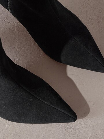 Next Bokabakancsok 'Forever Comfort' - fekete