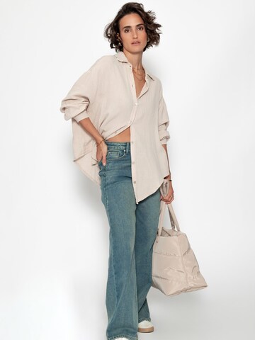 SASSYCLASSY Blouse in Beige