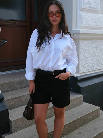 Regular Pantaloni ' De Originale ' de la TEESHOPPEN pe negru