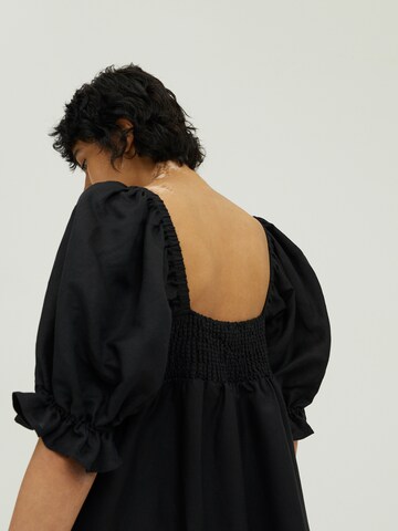 Robe 'Patricia' EDITED en noir