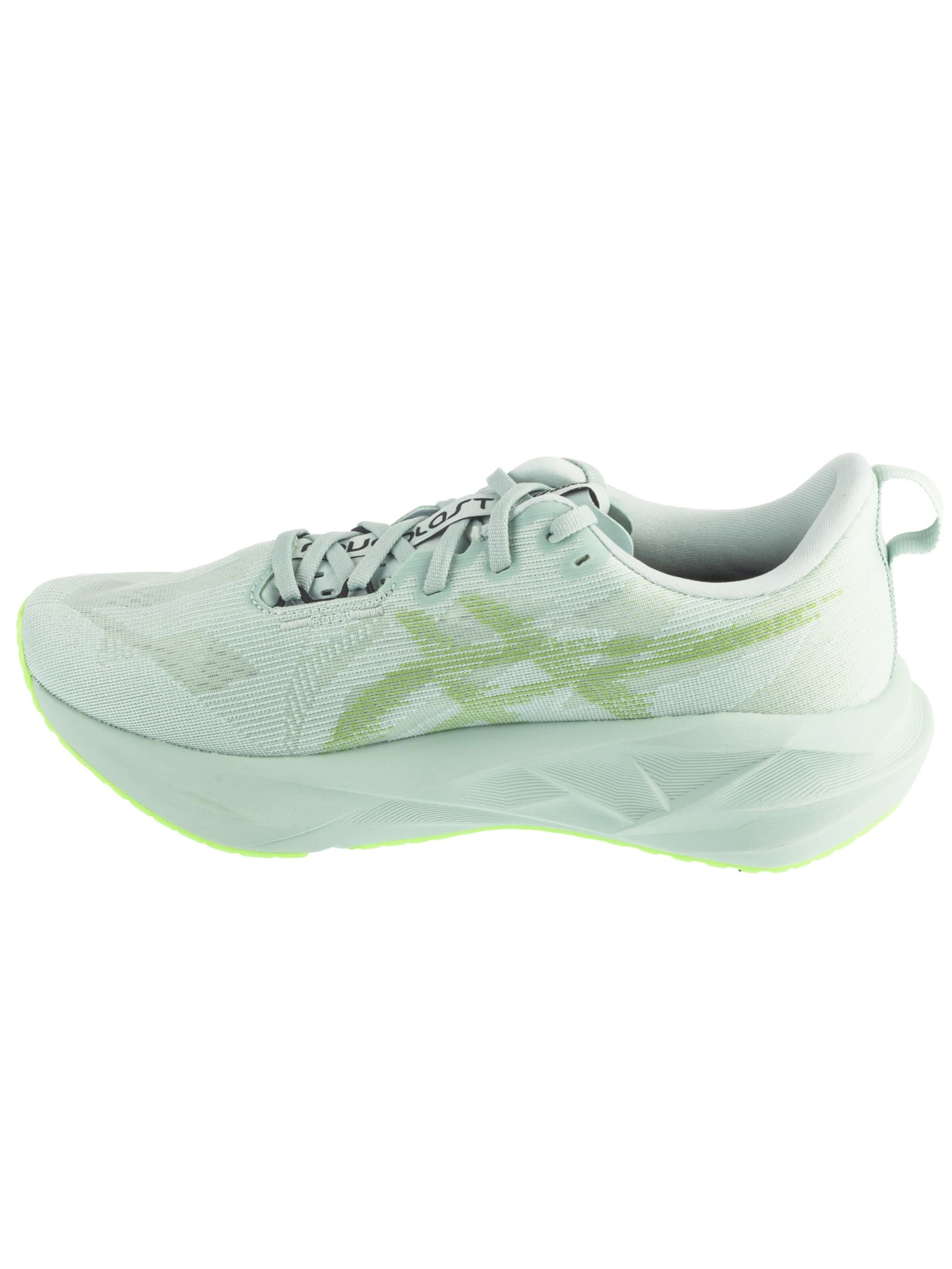 ASICS Loopschoen 'ASICS Novablast 5' in Groen