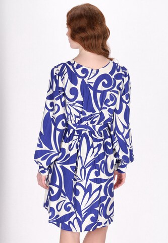 Robe DreiMaster Klassik en bleu