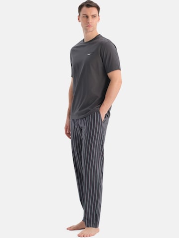 Dagi Πιτζάμα μακριά σε γκρι