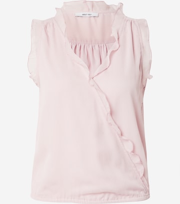 ABOUT YOU Blouse 'Darja' in Pink: front