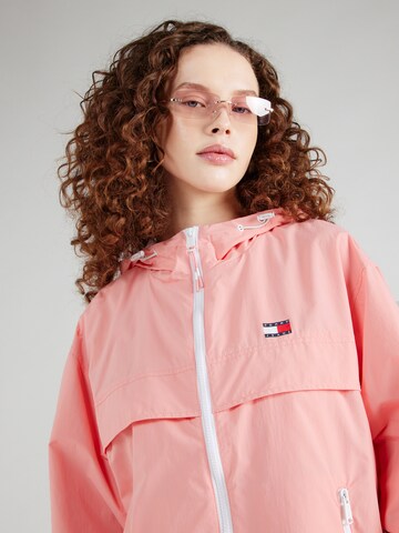 Tommy Jeans Between-season jacket 'Chicago' in Pink