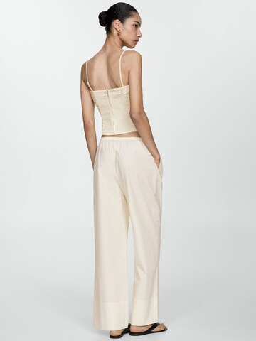 Effilé Pantalon 'Rufy' MANGO en beige