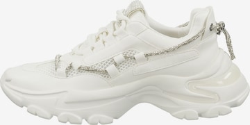 Baskets basses STEVE MADDEN en blanc