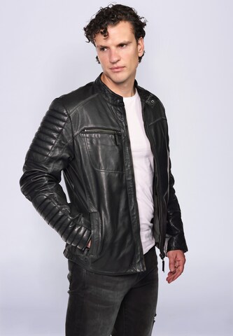 MUSTANG Between-Season Jacket 'Garry' in Black: front