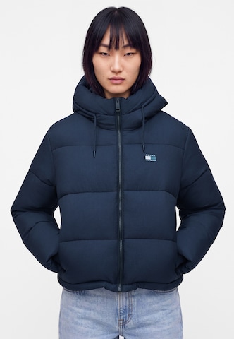 Tommy Jeans Winterjas in Blauw: voorkant