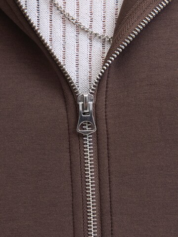 JACK & JONES Sweat jacket in Brown