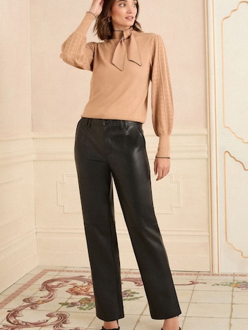 regular Pantaloni di love & roses in nero