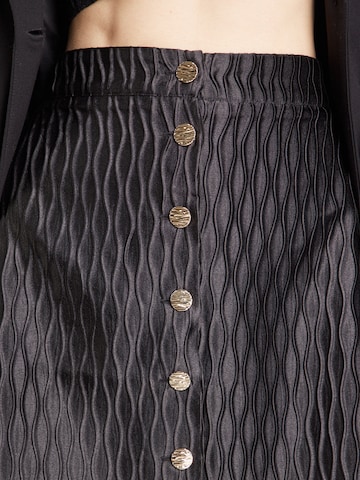 YAS Skirt 'YASRIPPLE' in Black