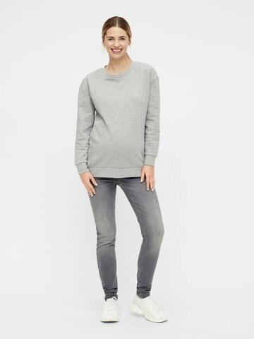 MAMALICIOUS Slimfit Jeans in Grau