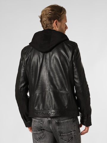 Finshley & Harding Between-Season Jacket in Black