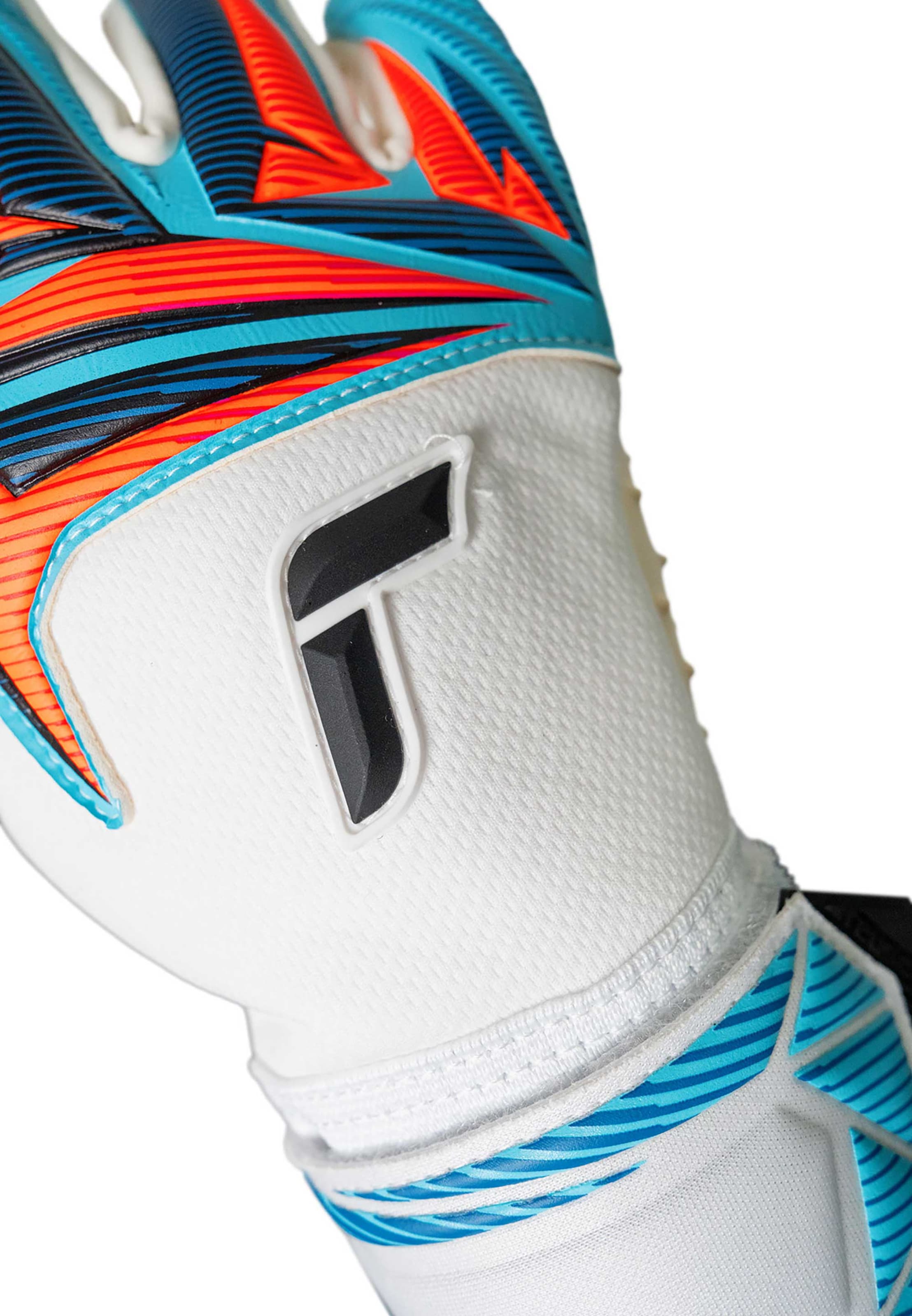 REUSCH Sports gloves 'Attrakt SpeedBump' in White