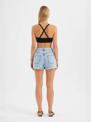Hiccup Bustier Nedrček | črna barva