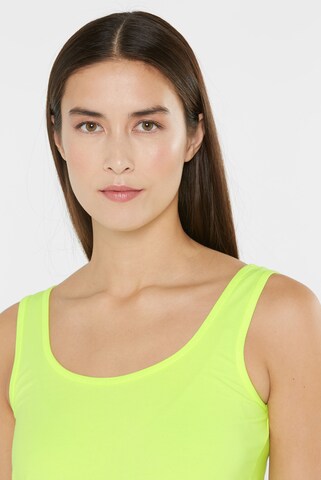 SENSES.THE LABEL Top in Green