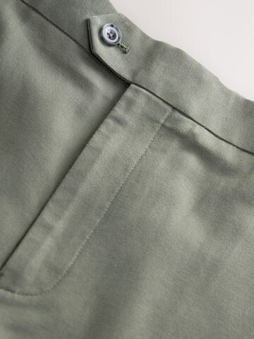 Next Slimfit Hose in Grün