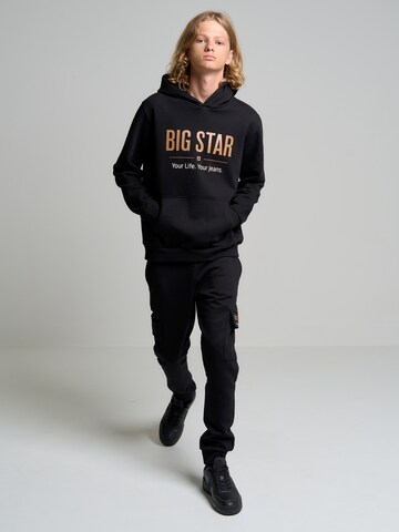 BIG STAR Sweatshirt in Schwarz