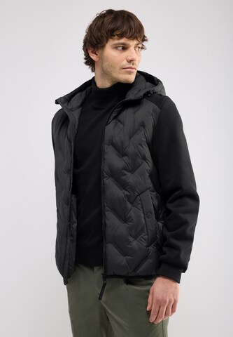 Street One MEN Between-Season Jacket in Black: front