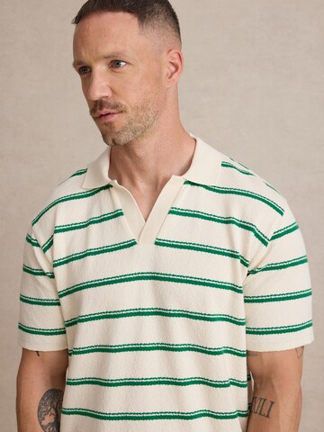 DAN FOX APPAREL Μπλουζάκι 'Kevin' σε πράσινο