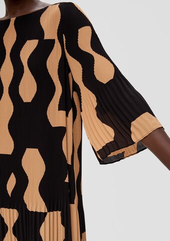 s.Oliver BLACK LABEL Kleid in Schwarz