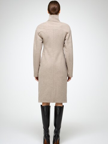 Cappotto invernale 'Zoelle' di V S P in beige