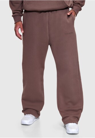 Dropsize Regular Broek in Bruin: voorkant