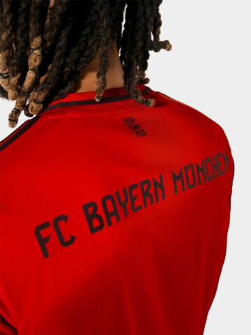 FC BAYERN MÜNCHEN Trikot 'FC Bayern München Home Trikot Langarm 24-25' in Rot
