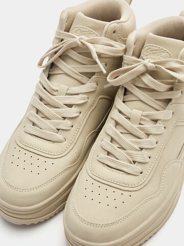 Pull&Bear Sneaker high i beige