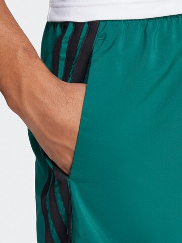 ADIDAS SPORTSWEAR regular Παντελόνι φόρμας 'CHELSEA' σε πράσινο