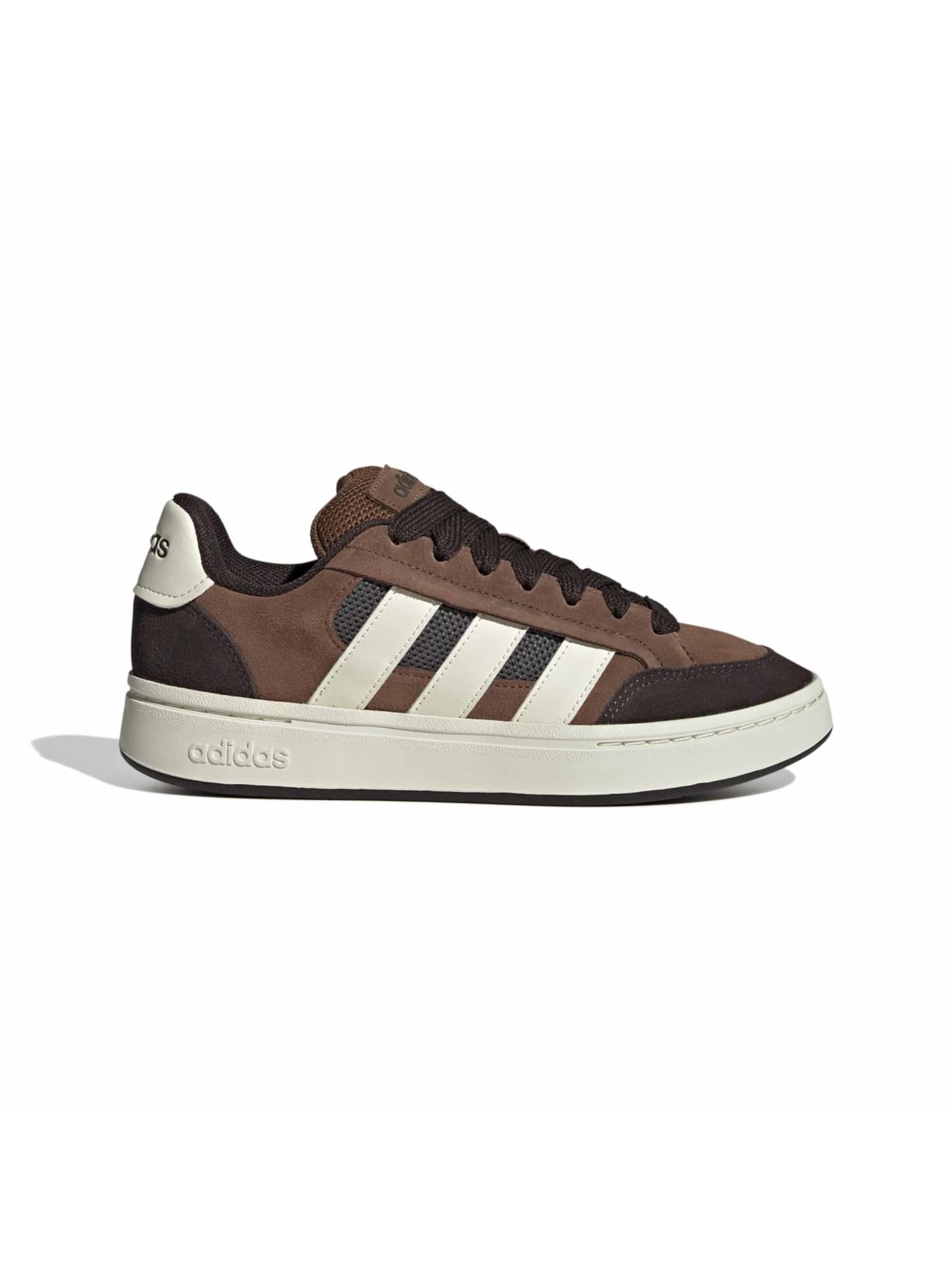 ADIDAS SPORTSWEAR Sneakersy niskie 'GC ALPHA SK8' w kolorze brązowy