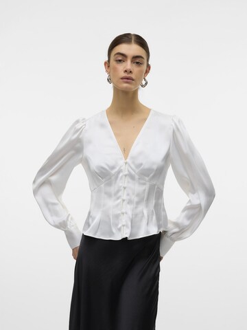 VERO MODA Bluse 'Rikke' i hvid: forside